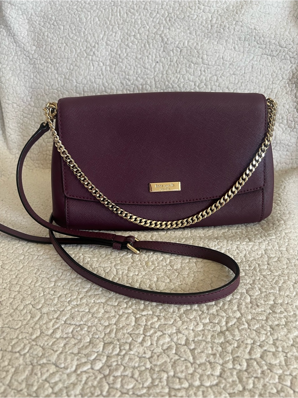 kate spade plum leather crossbody with gold chain